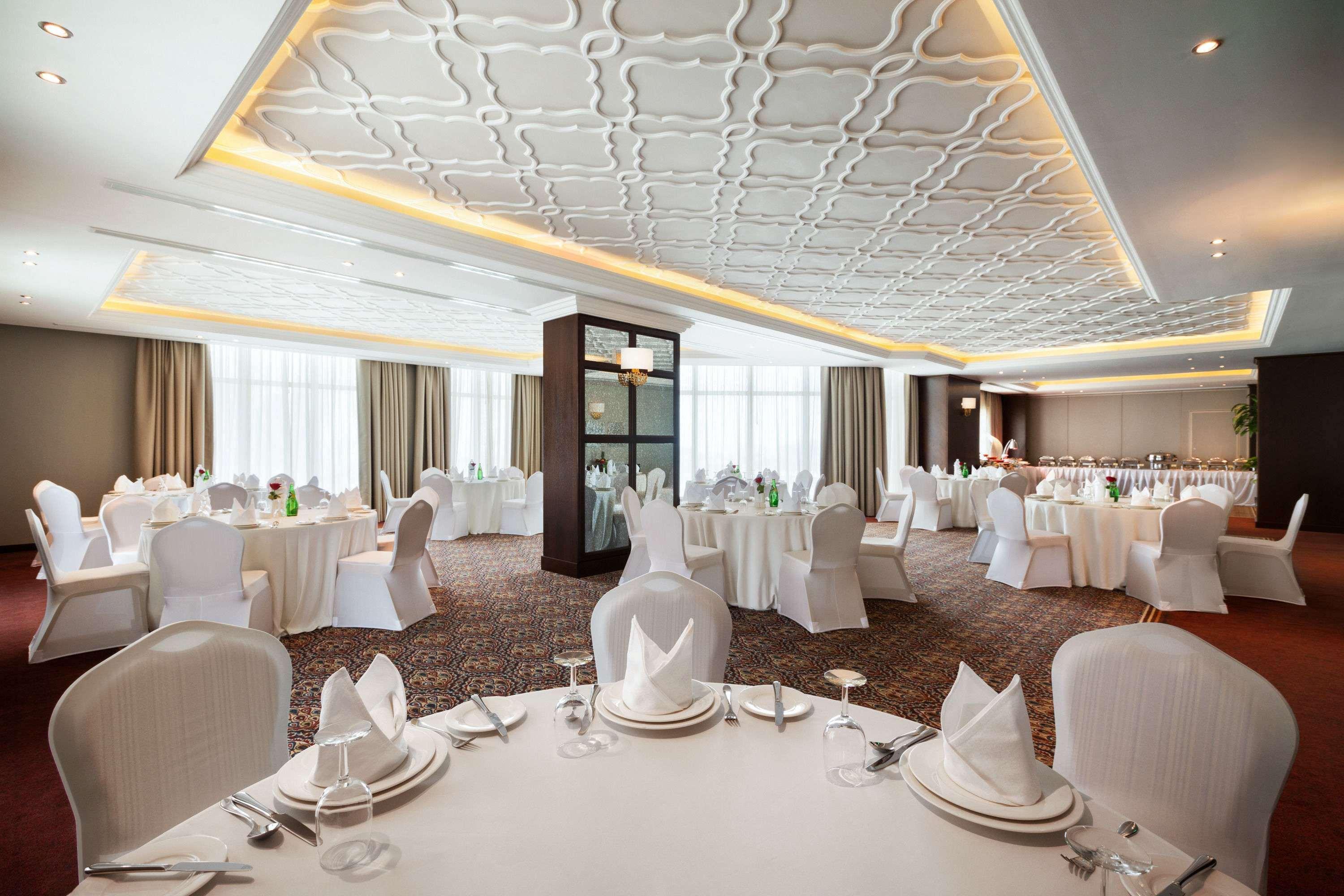 Ramada By Wyndham Manama City Centre Exteriér fotografie