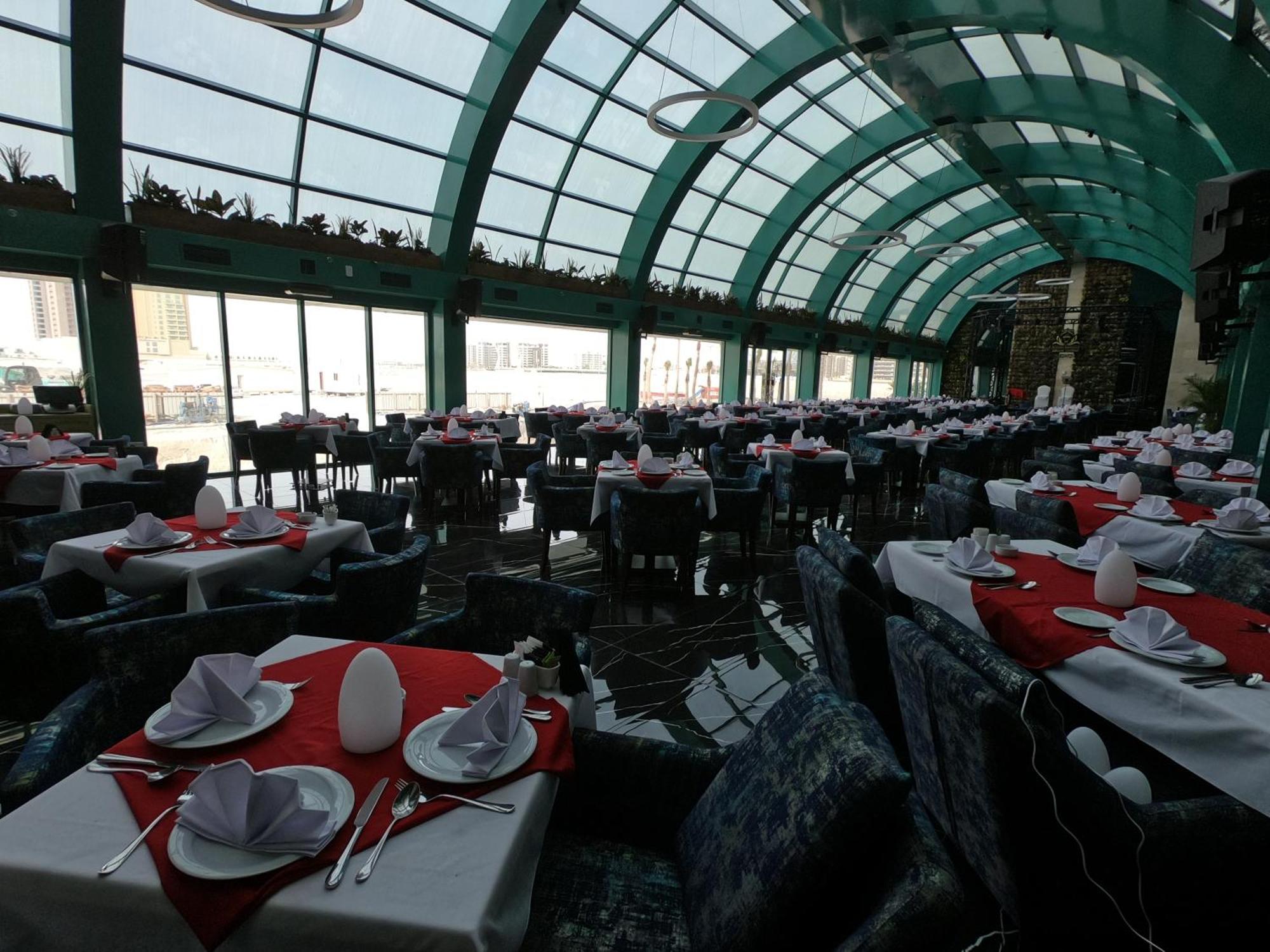 Ramada By Wyndham Manama City Centre Exteriér fotografie