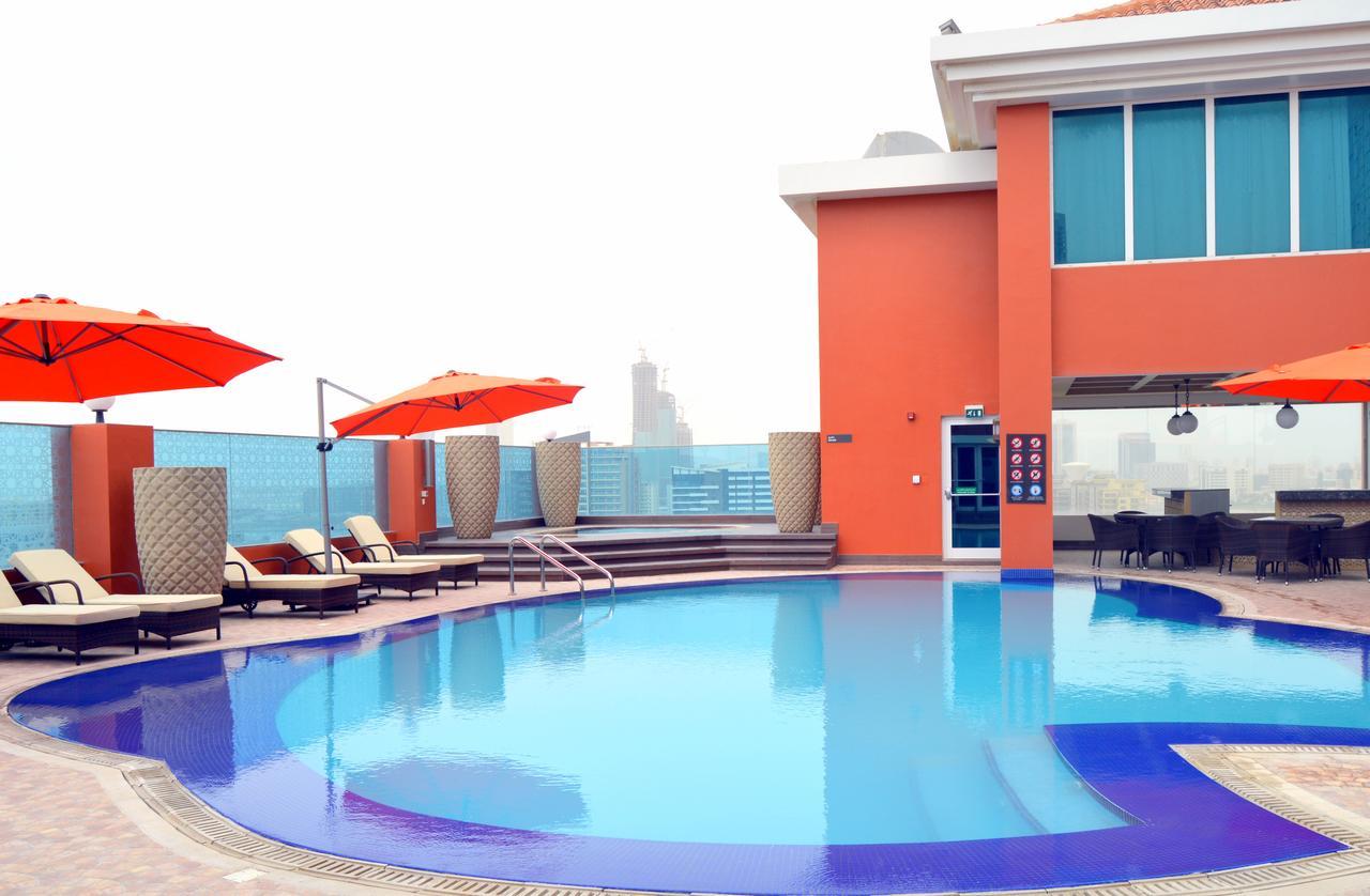 Ramada By Wyndham Manama City Centre Exteriér fotografie