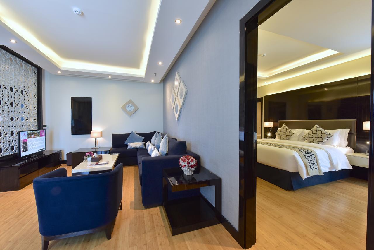 Ramada By Wyndham Manama City Centre Exteriér fotografie